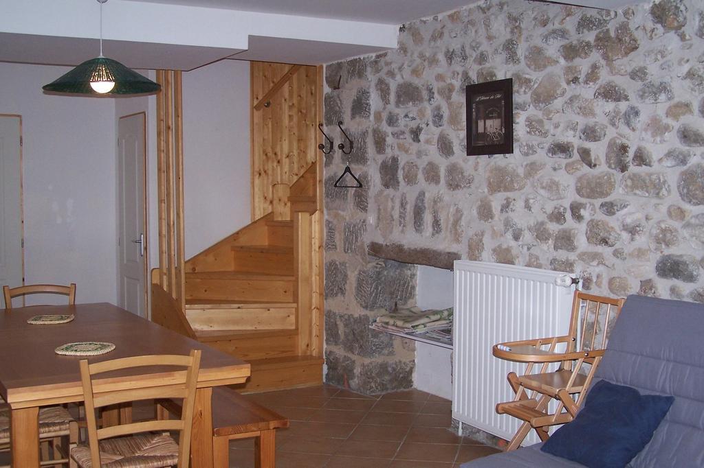 Villa Domaine de Salomony Marcols-les-Eaux Habitación foto