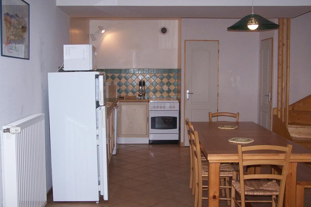Villa Domaine de Salomony Marcols-les-Eaux Habitación foto